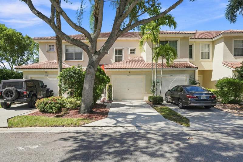 2 bedroom Townhouse at 9989 Porta Leona Lane, Melrose Pud Verona Lakes Tr B2, Boynton Beach — photo 2