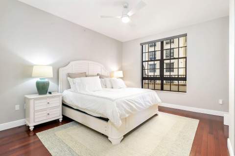 801 S Olive Avenue #1111, West Palm Beach FL - photo 14 of 23