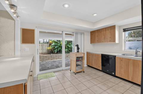 2802 SW 6th Street, Delray Beach FL - photo 16 of 64