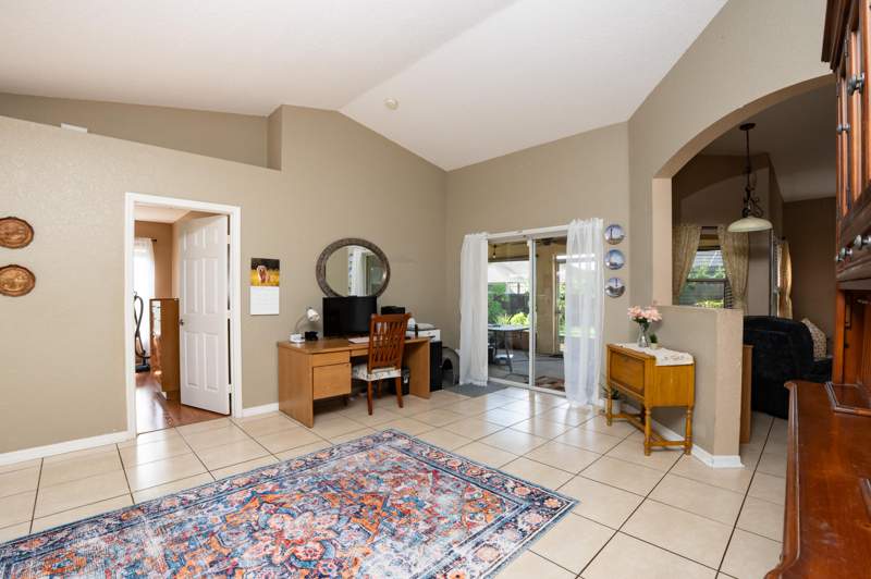 4 bedroom Single Family Residence at 1042 SW Dartmouth Avenue, Port St Lucie Section 33, Port St. Lucie — photo 4