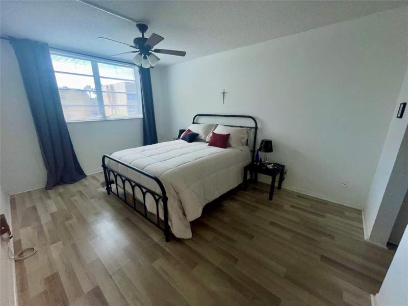 1 bedroom Condominium at 5860 NW 64th Avenue #206, Bermuda Club Eight Condo, Tamarac — photo 3
