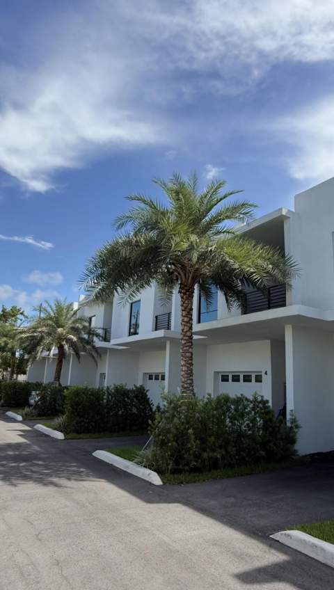 2511 Pierce Street #3, Hollywood FL - photo 14 of 15
