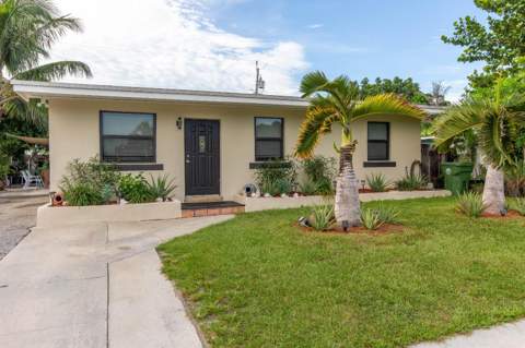 172 Jamaica Drive, Palm Springs FL - photo 6 of 21