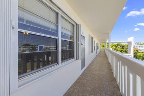 4096 Westbury H #4096, Deerfield Beach FL - photo 7 of 44