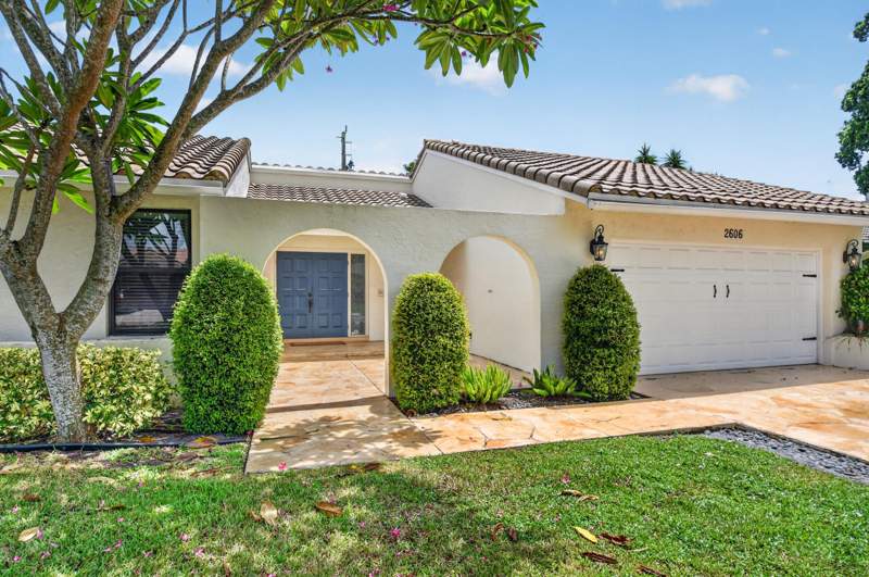 2 bedroom Single Family Residence at 2606 SW 23rd Cranbrook Drive, Cranbrook Lake Estates, Boynton Beach — photo 2