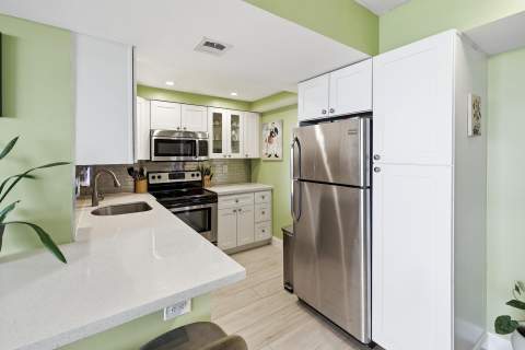 760 Executive Center Drive #24, West Palm Beach FL - photo 6 of 37