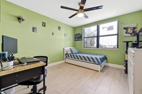 760 Executive Center Drive #24, West Palm Beach FL - photo 12 of 37