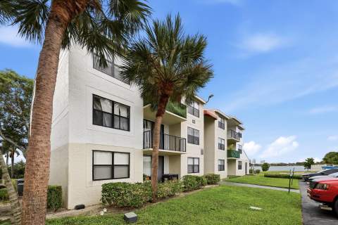 760 Executive Center Drive #24, West Palm Beach FL - photo 16 of 37