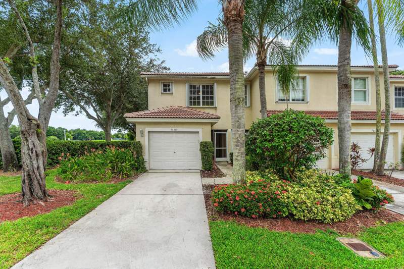 3 bedroom Townhouse at 9650 Lago Drive, Melrose Pud Verona Lakes Tr B2, Boynton Beach — photo 2