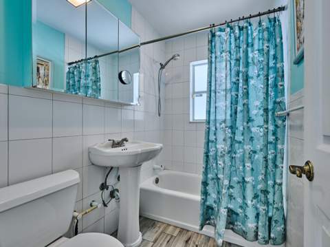 191 SE 27th Avenue, Boynton Beach FL - photo 10 of 32