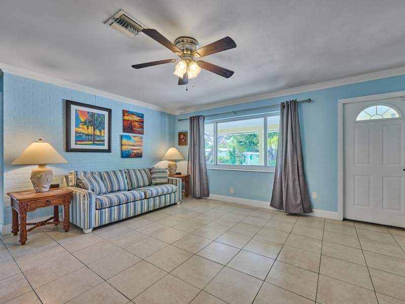 2 bedroom Single Family Residence at 191 SE 27th Avenue, Seacrest Estates, Boynton Beach — photo 5