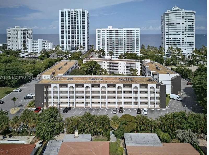 1 bedroom Condominium at 1541 S Ocean Boulevard #119, Gardens By The Sea South Condo, Lauderdale-By-The-Sea — photo 5