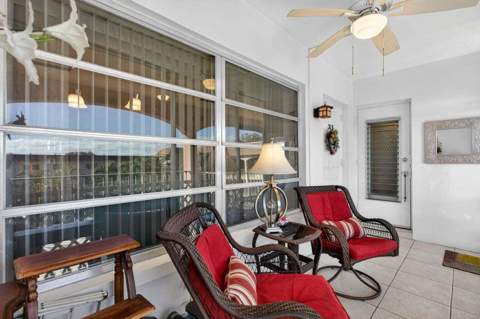 100 SE 6th Avenue #303, Pompano Beach FL - photo 6 of 56