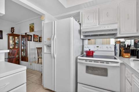 100 SE 6th Avenue #303, Pompano Beach FL - photo 19 of 56