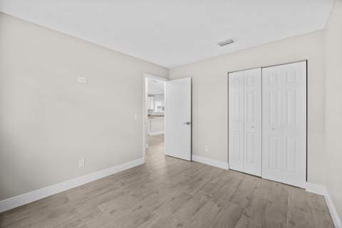 265 SW Dalton Circle, Port St. Lucie FL - photo 20 of 31