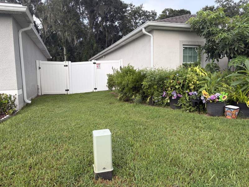 4 bedroom Single Family Residence at 5250 Oakland Lake Circle, Oakland Lake Estates, Fort Pierce — photo 4