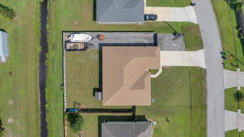 4 bedroom Single Family Residence at 5263 NW East Delwood Drive, Torino, Port St. Lucie — photo 2