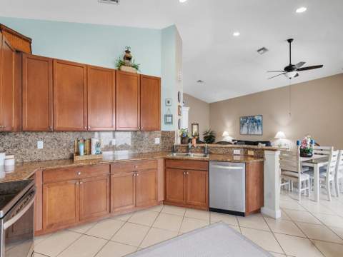 6100 Santa Margarito Drive, Fort Pierce FL - photo 11 of 35