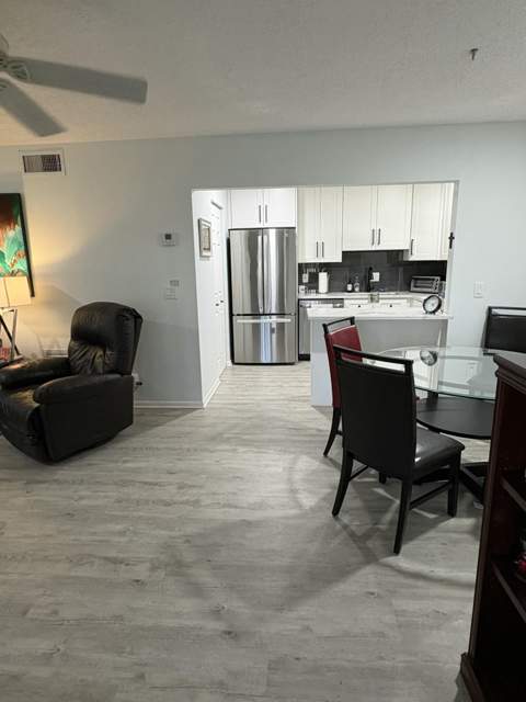 228 Pine Hov Circle #A2, Greenacres FL - photo 7 of 22