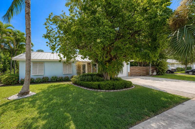 3 bedroom Single Family Residence at 612 NW 7th Court, Laurel Hills 2nd Add, Boynton Beach — photo 2