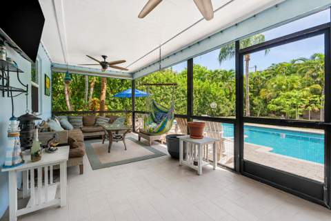 612 NW 7th Court, Boynton Beach FL - photo 19 of 35