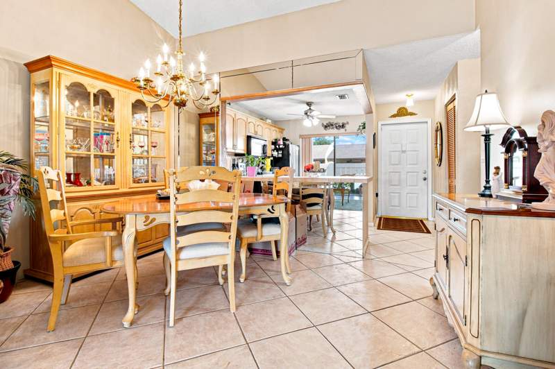2 bedroom Villa at 611 Banks Road, Woodlake Isles, Margate — photo 5