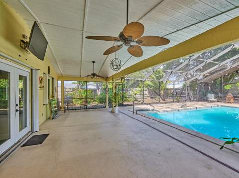 191 SE 27th Avenue, Boynton Beach FL - photo 21 of 32