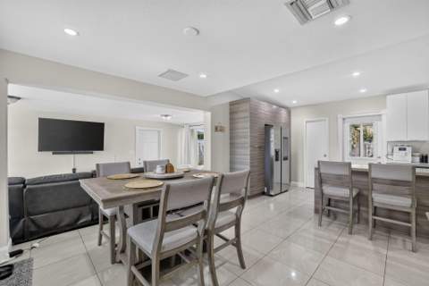 1633 NE 51st Court, Pompano Beach FL - photo 6 of 38