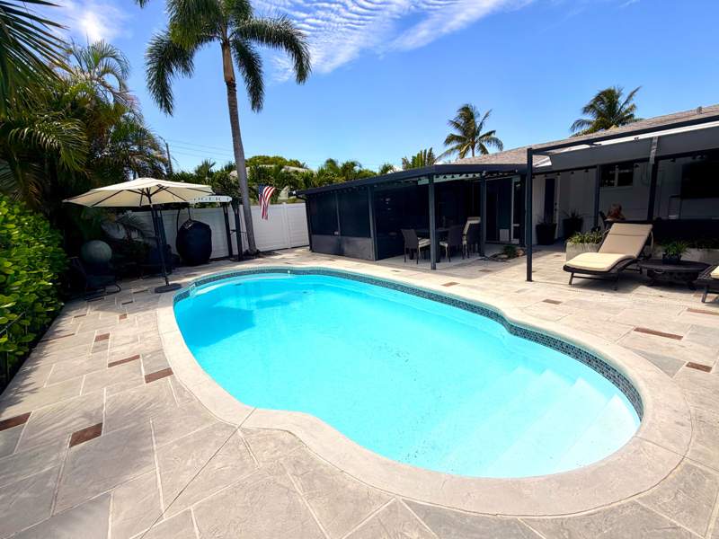 3 bedroom Single Family Residence at 372 Lytle Street, Broadmoor Sec 4, West Palm Beach — photo 3