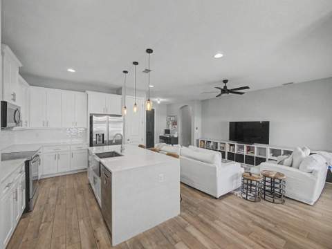 3182 SW Fambrough Street, Port St. Lucie FL - photo 7 of 28