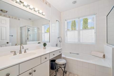 7998 SE Hempstead Circle, Hobe Sound FL - photo 13 of 25