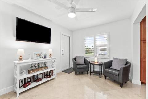 2390 SW 14th Avenue, Boynton Beach FL - photo 17 of 32