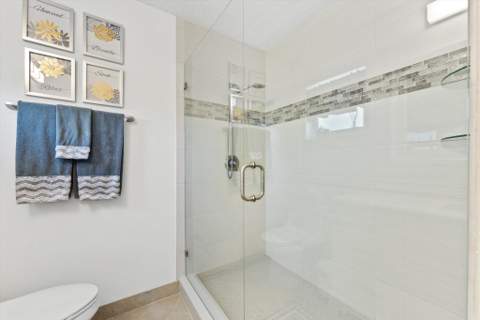 2390 SW 14th Avenue, Boynton Beach FL - photo 21 of 32