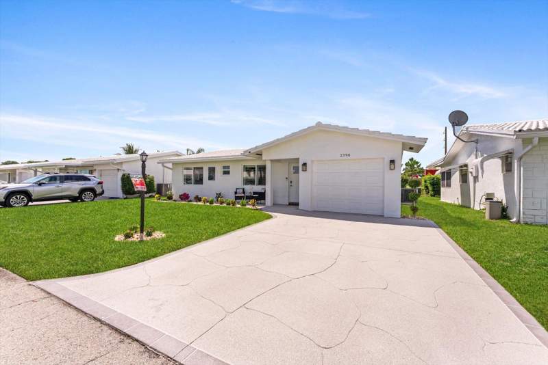 2 bedroom Single Family Residence at 2390 SW 14th Avenue, Palm Beach Leisureville Sec 7, Boynton Beach — photo 4