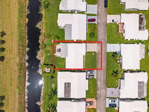 2390 SW 14th Avenue, Boynton Beach FL - photo 6 of 32