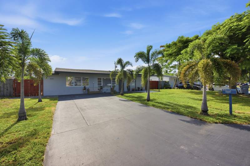 3 bedroom Single Family Residence at 2610 NE 8th Avenue, Cresthaven No 10, Pompano Beach — photo 2