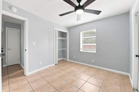 2610 NE 8th Avenue, Pompano Beach FL - photo 22 of 39