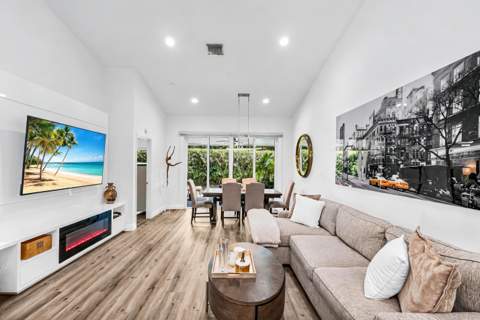 8255 Via Bella, Boca Raton FL - photo 18 of 67