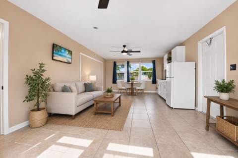 2610 NE 8th Avenue, Pompano Beach FL - photo 11 of 39