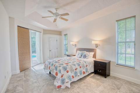 2142 SE Morningside Boulevard, Port St. Lucie FL - photo 10 of 56