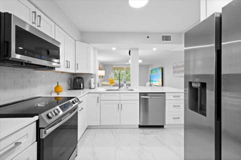 4570 NW 18th Avenue #310, Deerfield Beach FL - photo 10 of 37