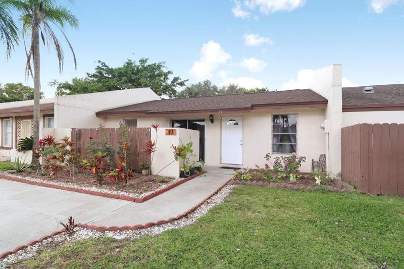 3 bedroom Villa at 23 Chelsea Lane, Boynton Lakes 1, Boynton Beach — photo 2