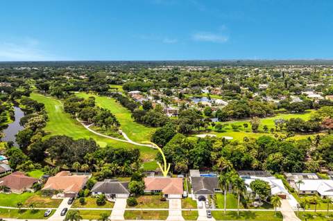 230 Ponce De Leon Street, Royal Palm Beach FL - photo 7 of 34