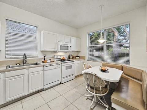 10788 Fillmore Drive, Boynton Beach FL - photo 17 of 64