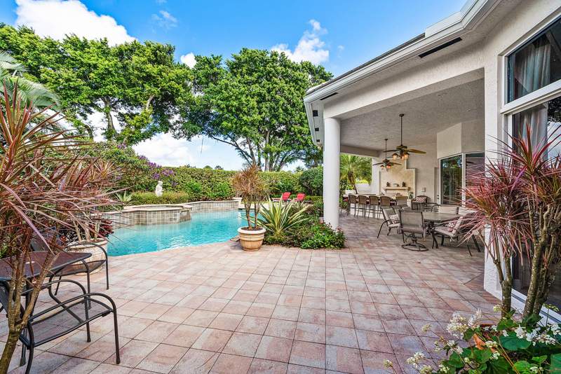 3 bedroom Single Family Residence at 114 Vintage Isle Lane, Ballenisles, Palm Beach Gardens — photo 2
