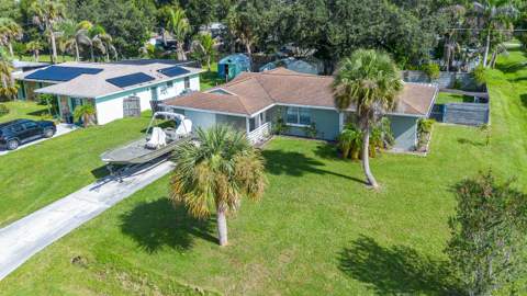7506 Kenwood Road, Fort Pierce FL - photo 18 of 26