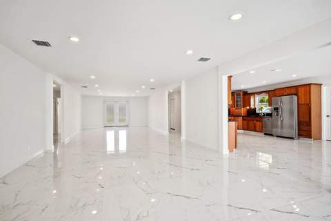 1718 Rio Vista Drive, Fort Pierce FL - photo 6 of 24