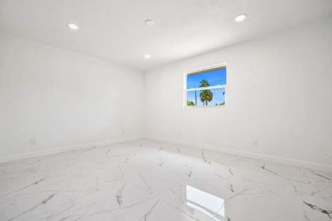 1718 Rio Vista Drive, Fort Pierce FL - photo 13 of 24