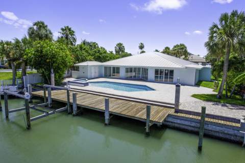1718 Rio Vista Drive, Fort Pierce FL - photo 22 of 24