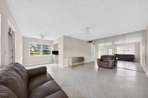 169 Westbury J #169, Deerfield Beach FL - photo 11 of 23